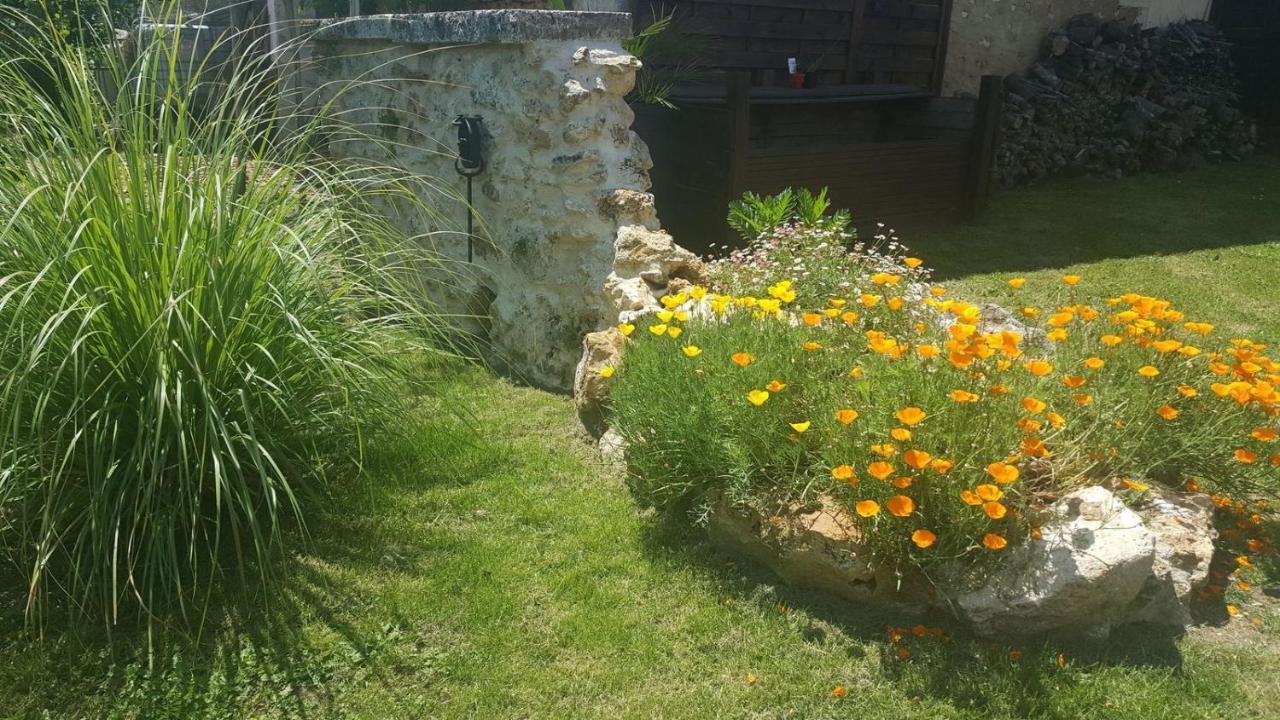 Lpc Dordogne Holidays - Le Petit Coin Lussas-et-Nontronneau Екстериор снимка